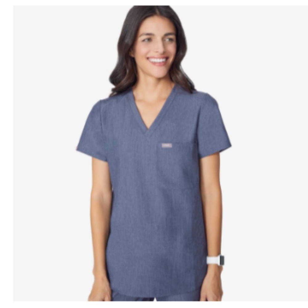 FIGS Heather Denim Scrub Set – Catarina Top + Livingston Pants